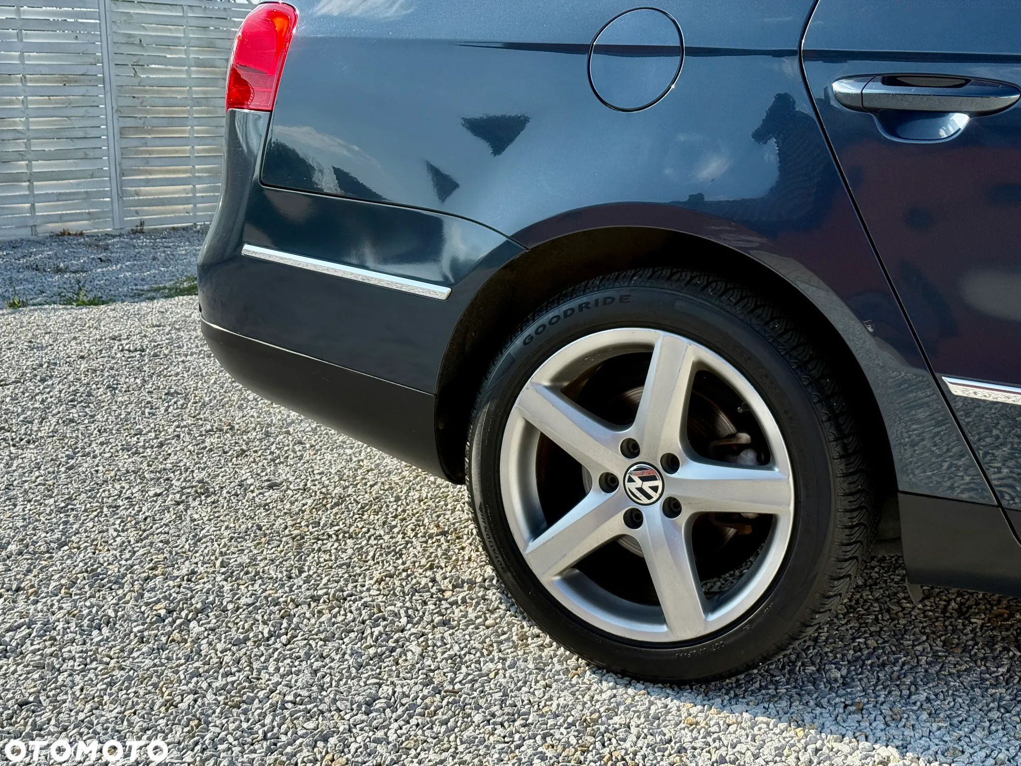 Volkswagen Passat 2.0 TDI Highline DSG - 23