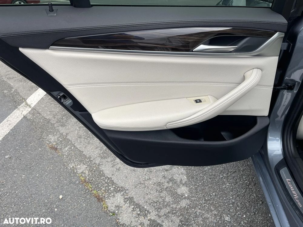 BMW Seria 5 530d xDrive Aut. Luxury Line - 21