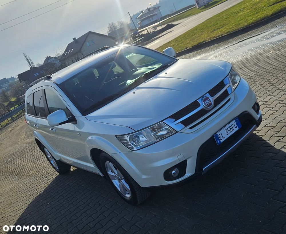 Fiat Freemont 2.0 Multijet 16V DPF Automatik Allrad Lounge - 17