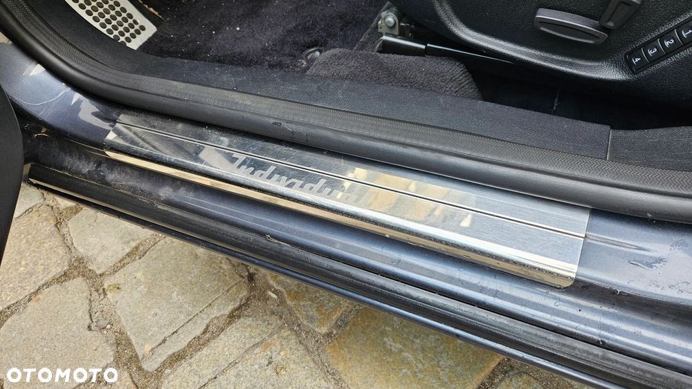 Ford Mondeo 2.2 TDCi Titanium - 14