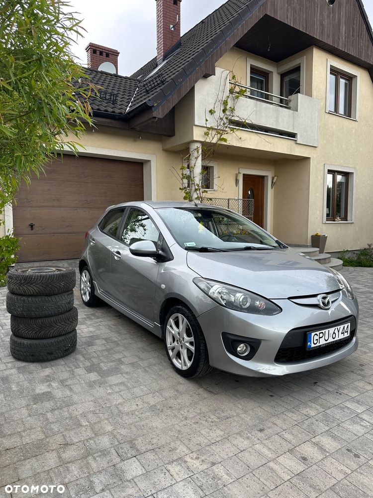Mazda 2 1.5 Dynamic - 1