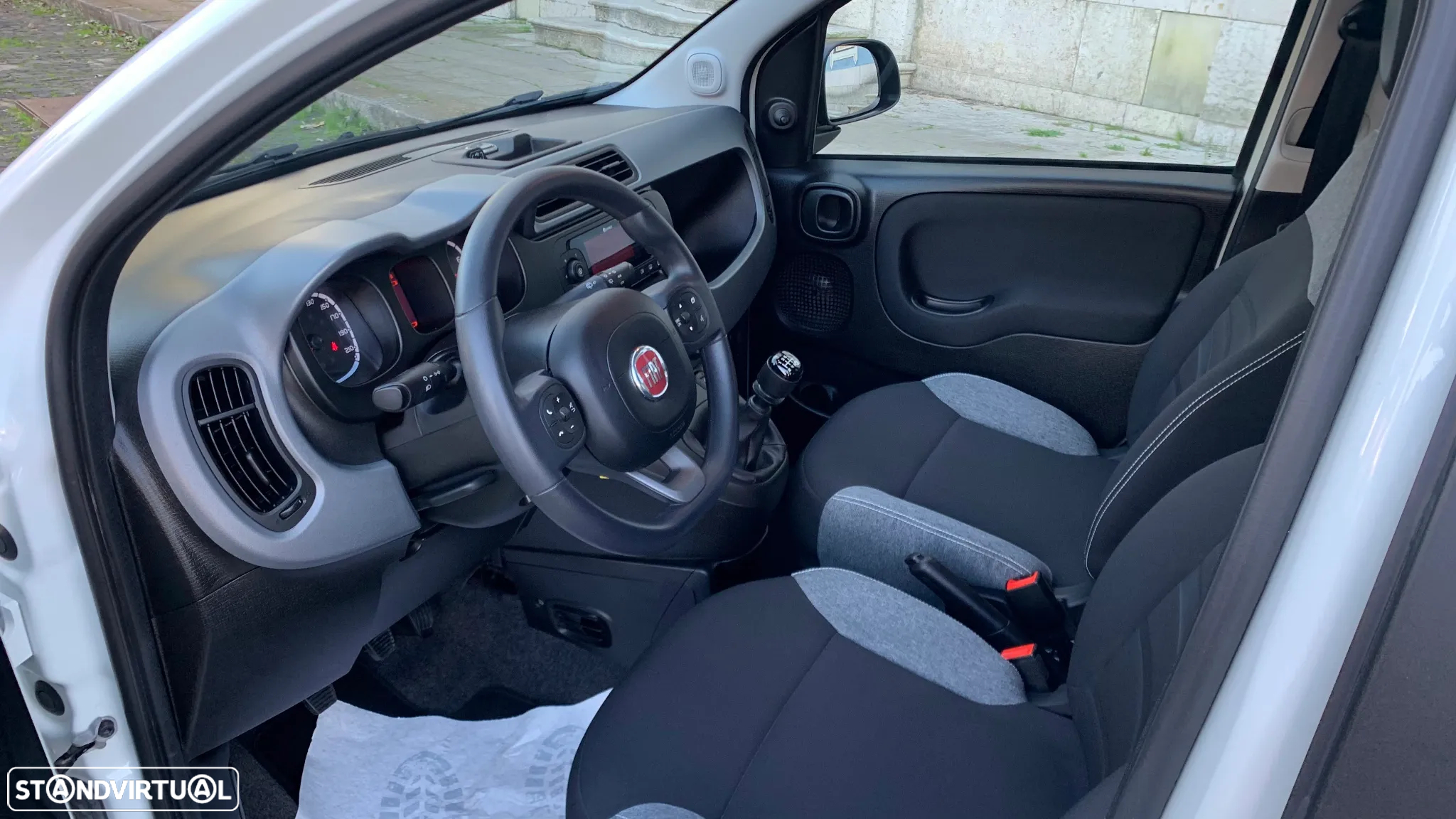 Fiat Panda 1.0 Hybrid Launch Edition - 18