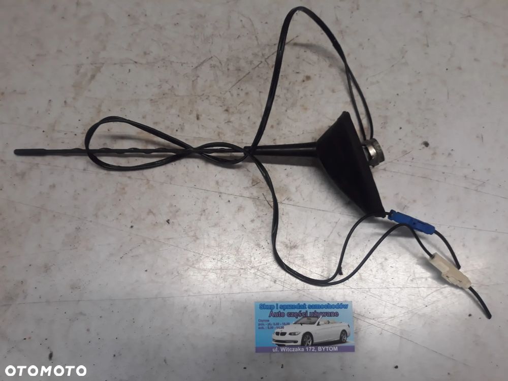 ANTENA DACHOWA RENAULT MEGANE III  2009r  282160004R - 1
