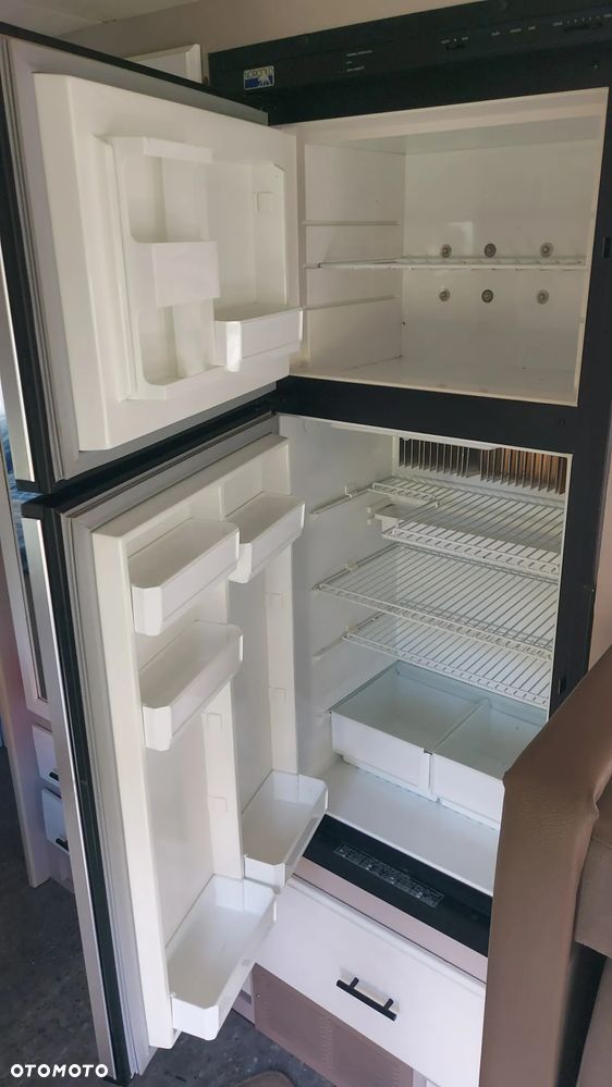 Inny Winnebago WCF25RC - 15