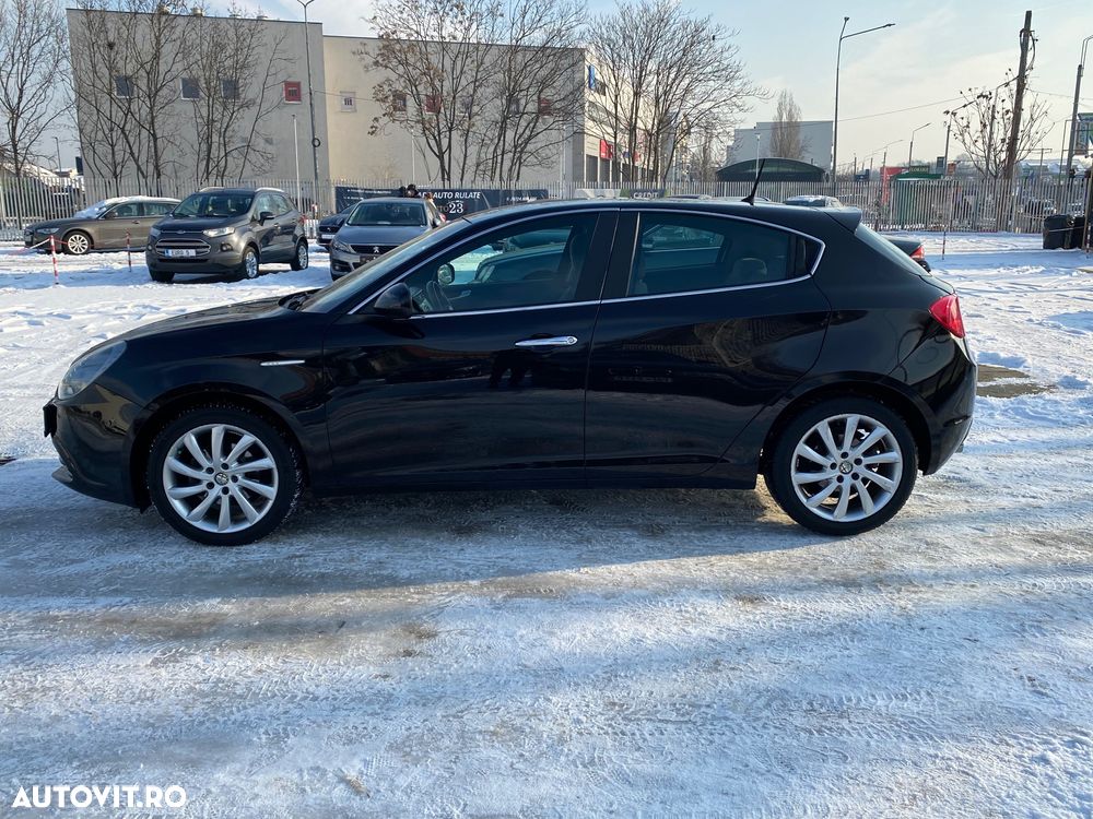 Alfa Romeo Giulietta 1.6 JTDM 16V - 5