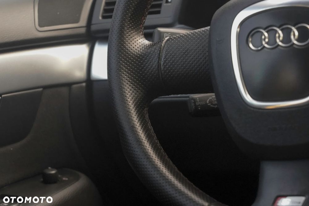 Audi A4 Avant 2.0 TDI DPF - 24