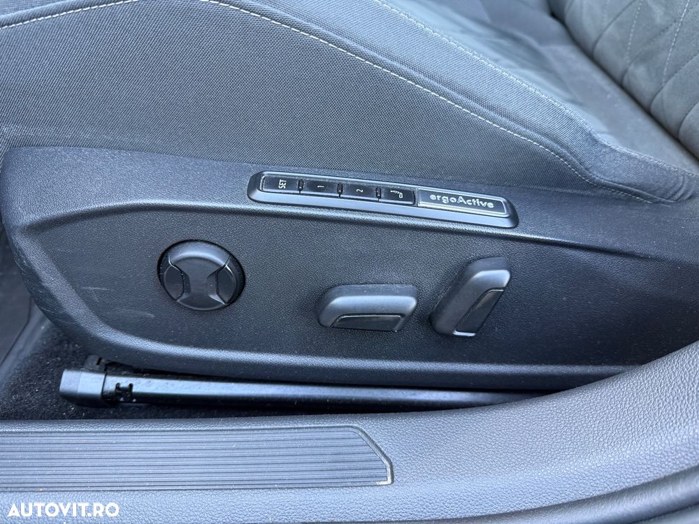 Volkswagen Golf Variant 2.0 TDI 150CP DSG Style - 12