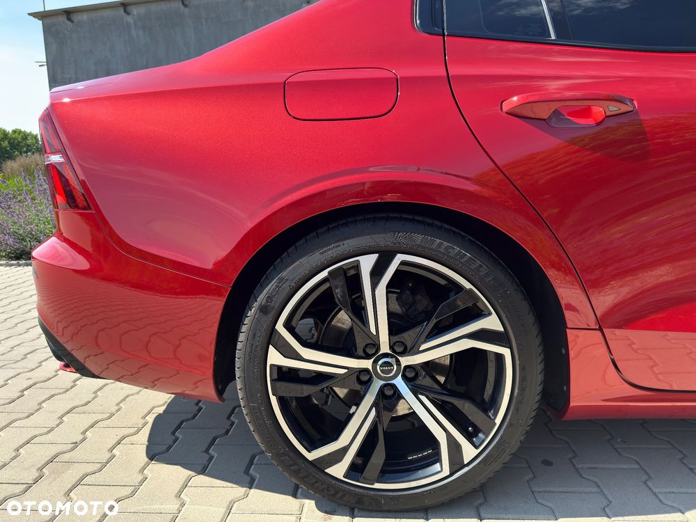 Volvo S60 T4 R-Design - 6