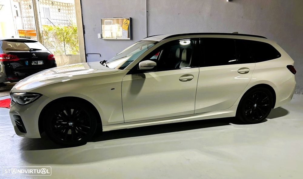 BMW 330 i Aut. M Sport - 2