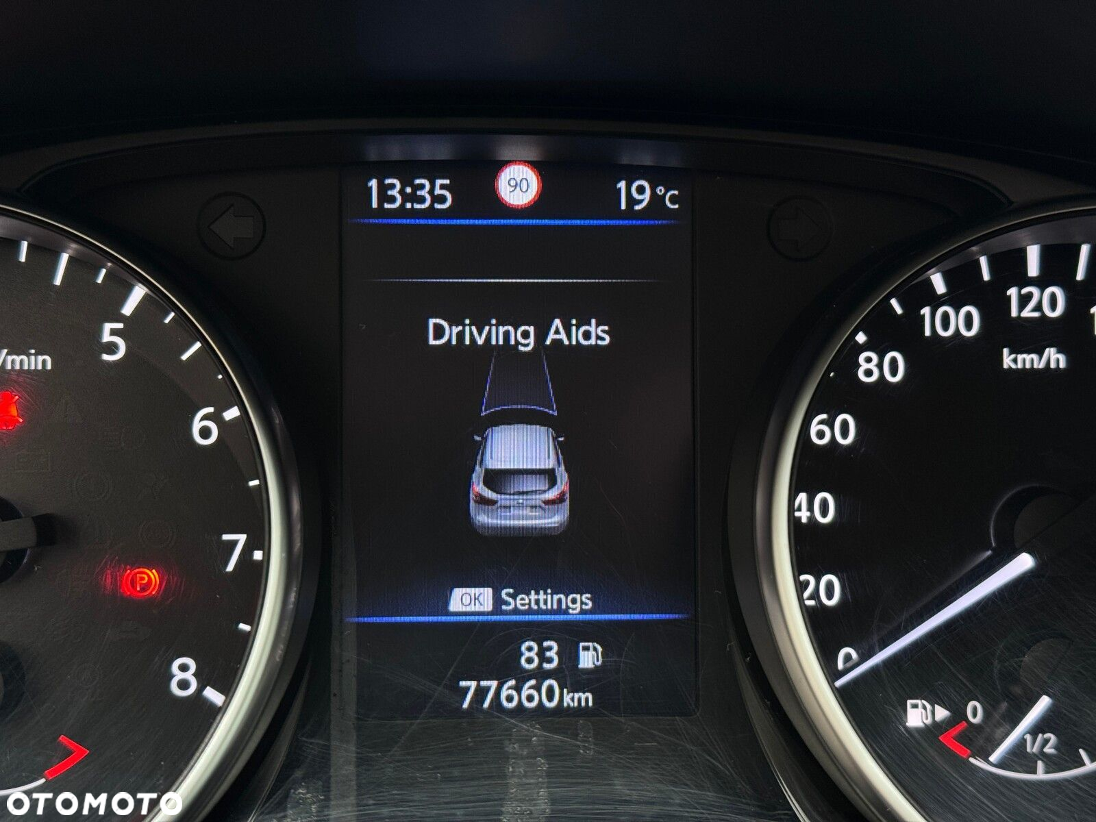 Nissan Qashqai 1.3 DIG-T N-Connecta - 24