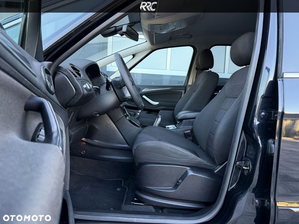 Ford S-Max 2.0 TDCi DPF Titanium X - 19