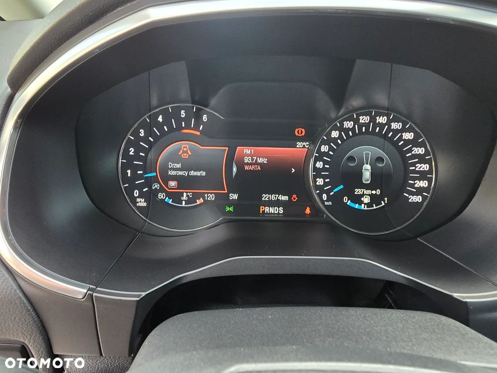Ford S-Max - 19