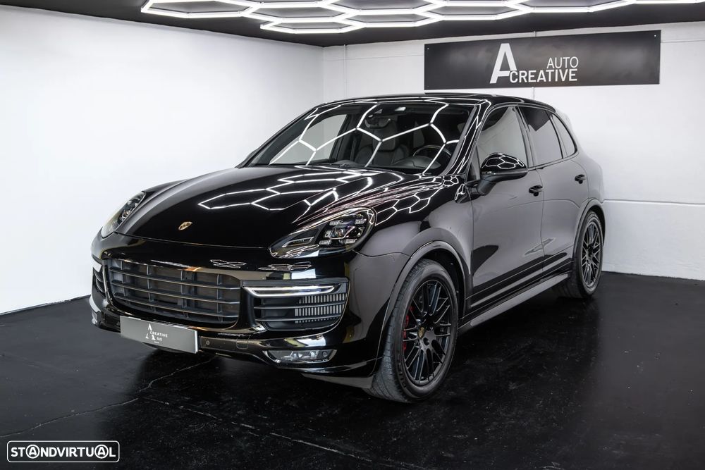 Porsche Cayenne GTS Tiptronic S - 8