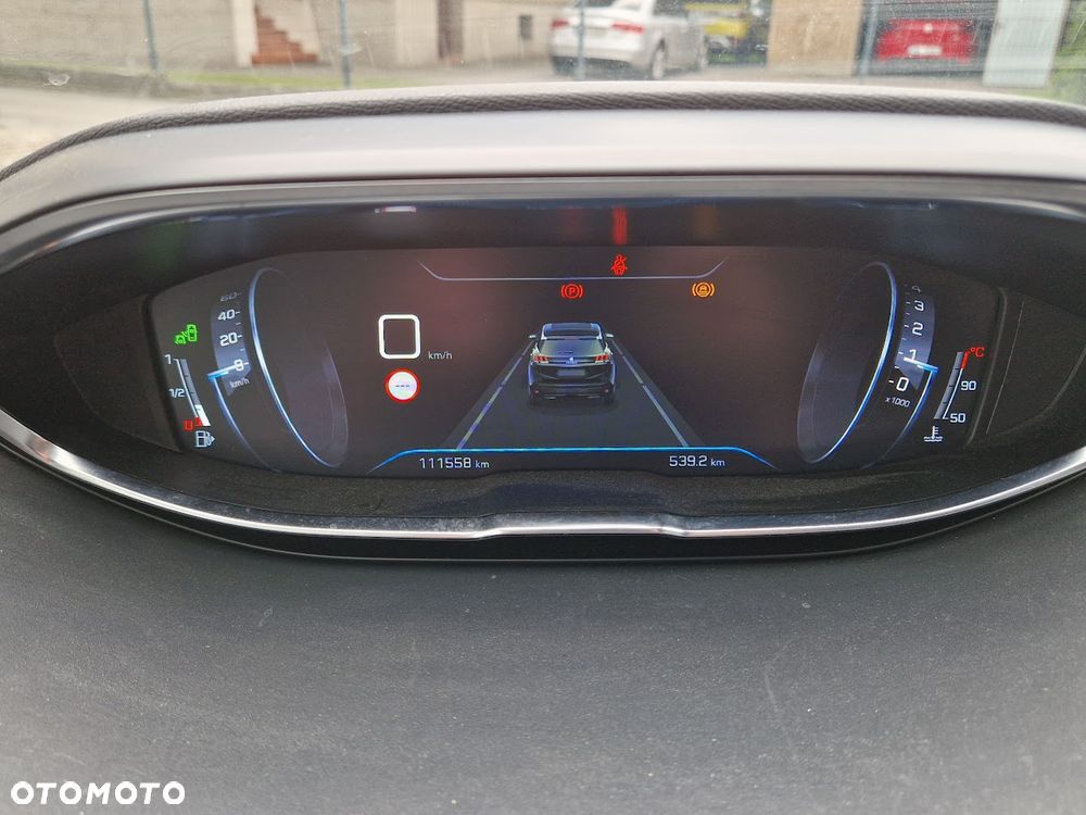 Peugeot 3008 PureTech 130 Stop & Start GPF Allure - 24
