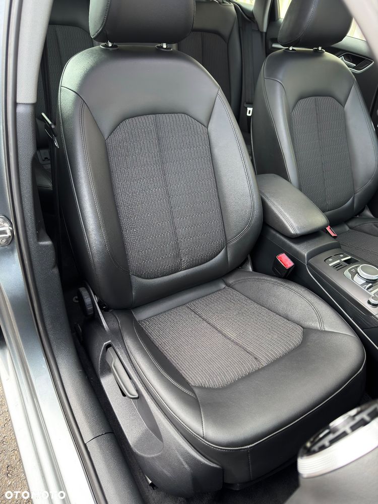 Audi A3 Sportback - 16