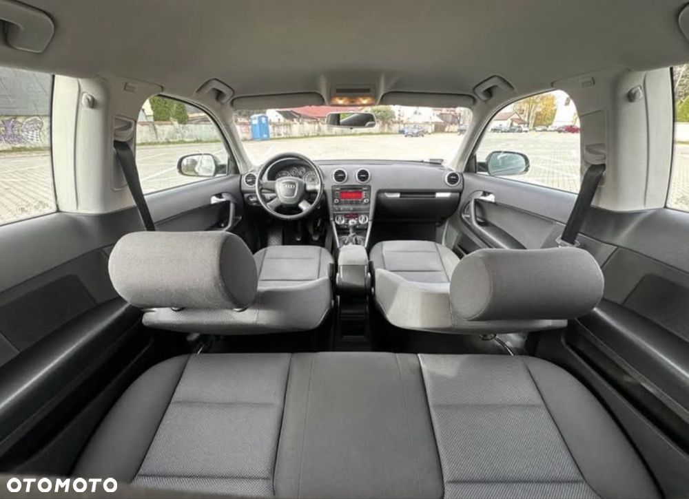 Audi A3 Sportback - 6