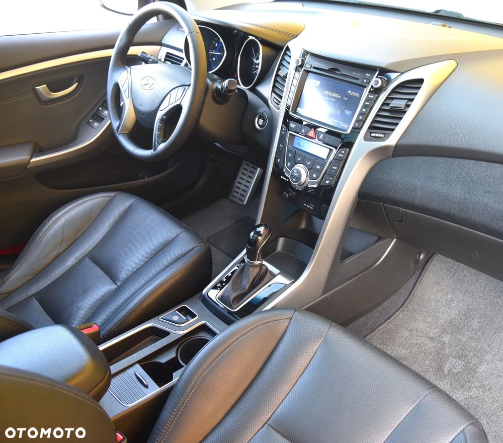 Hyundai i30 blue 1.6 GDI DCT Premium - 27