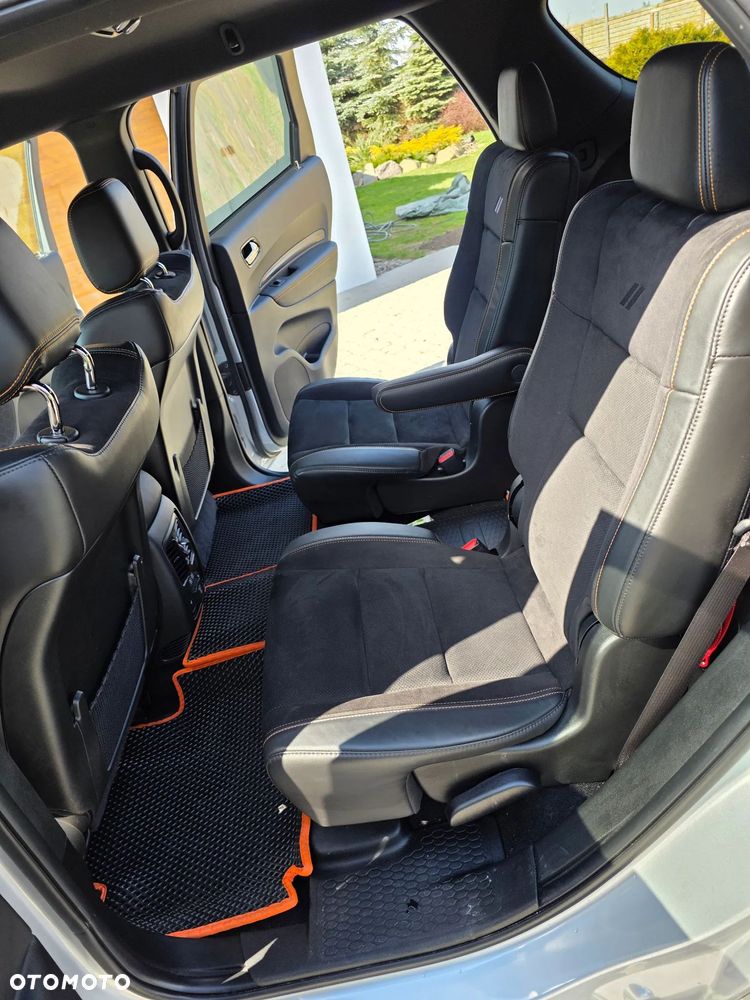 Dodge Durango 5.7 R/T - 12