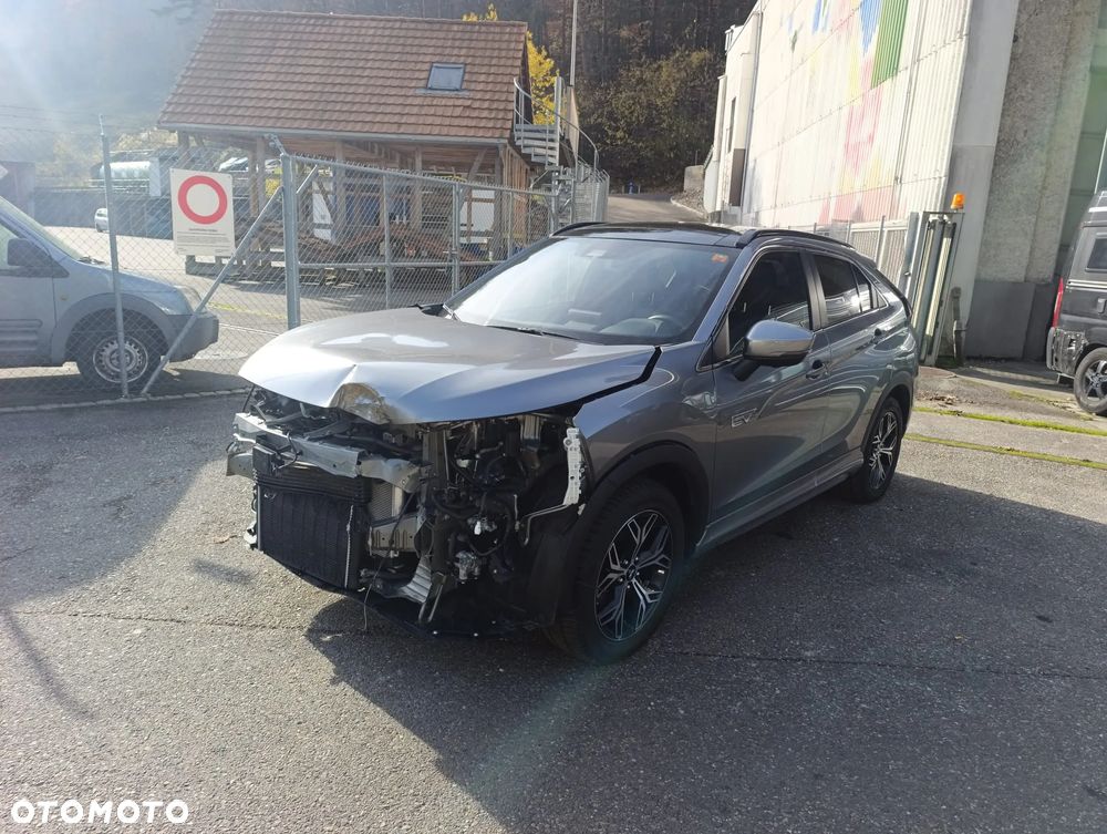 Mitsubishi Eclipse Cross 2.4 PHEV Instyle Plus - 2