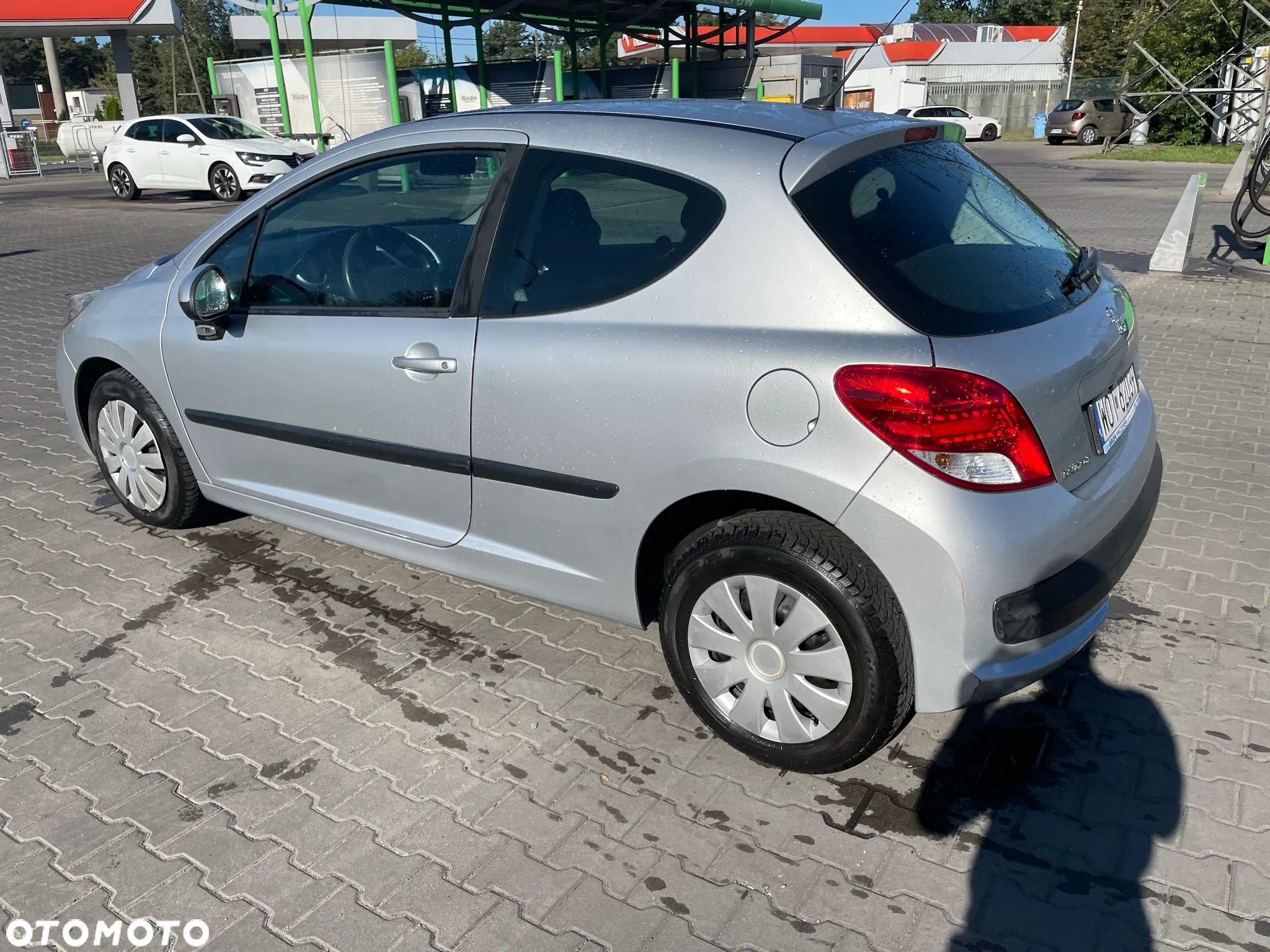 Peugeot 207 1.4 16V Trendy - 11