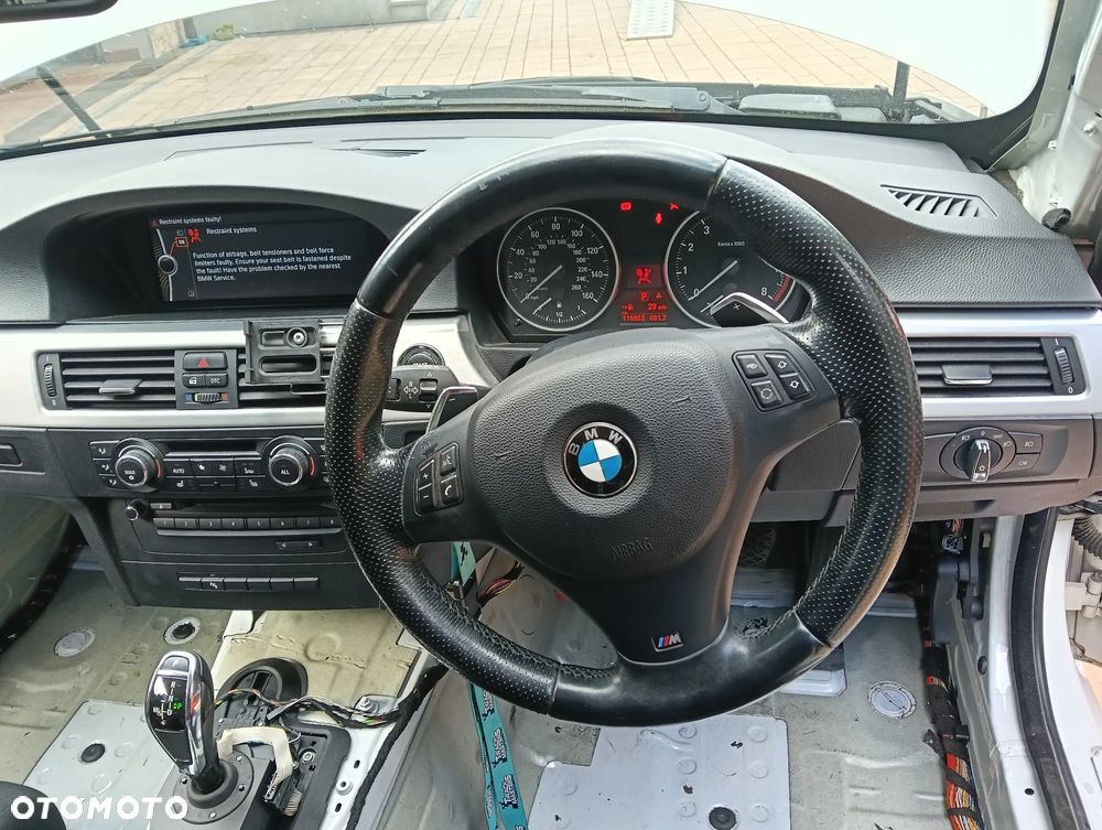 BMW Seria 3 335i M Sport Edition - 10