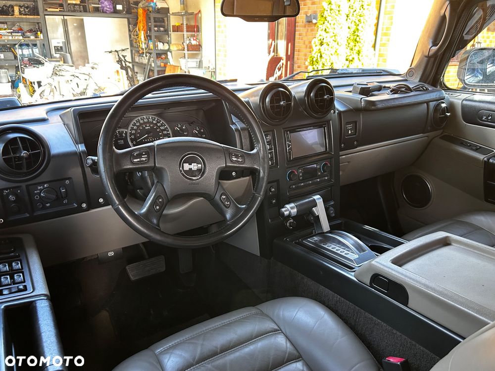 Hummer H2 6.0 V8 - 6