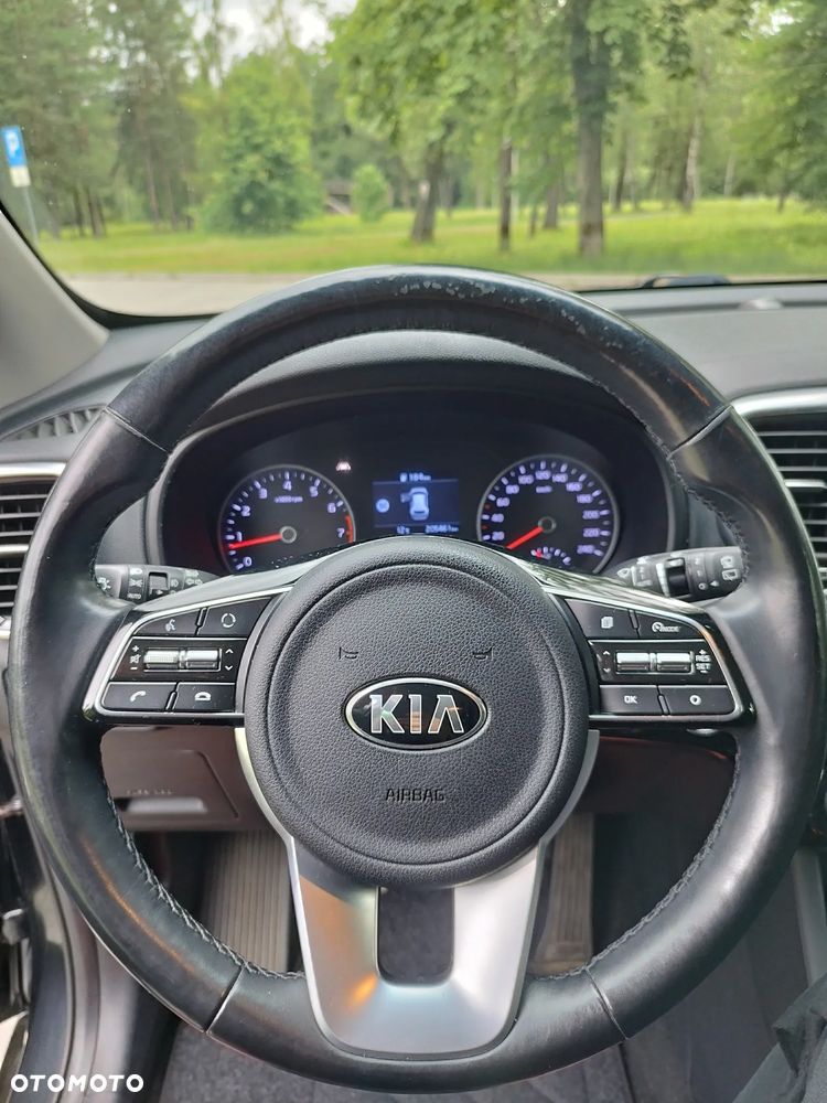 Kia Sportage 1.6 T-GDI AWD VISION - 37