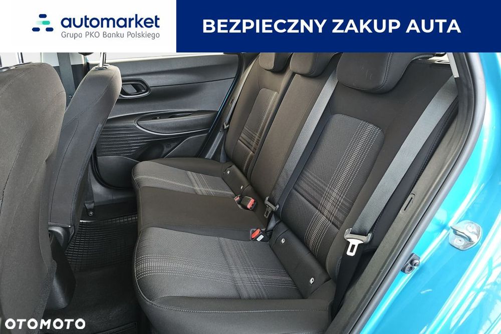 Hyundai i20 1.2 Pure - 12