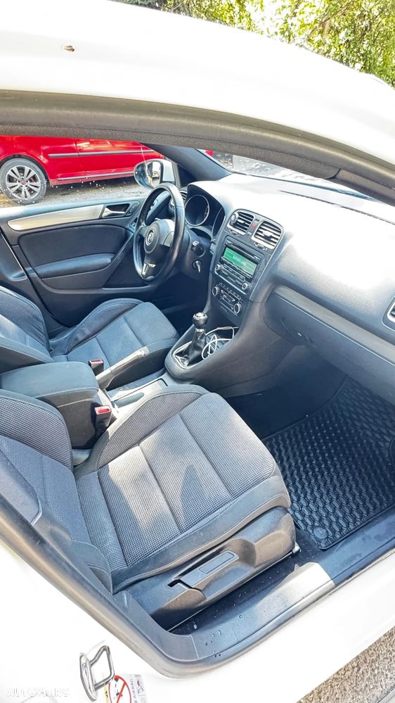 Volkswagen Golf - 2
