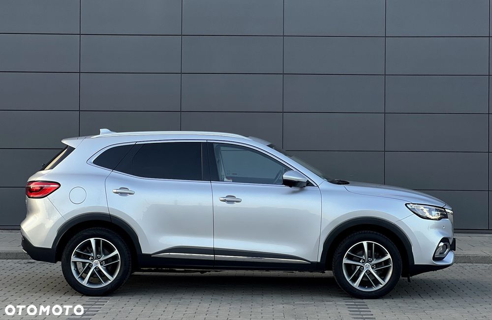 MG HS PHEV Luxury - 12