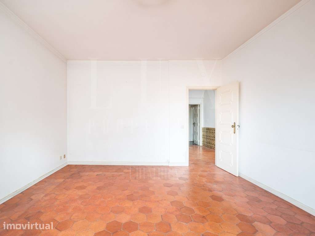 Apartamento T2 | Rua Falcão de Resende, Coimbra - Grande imagem: 5/32