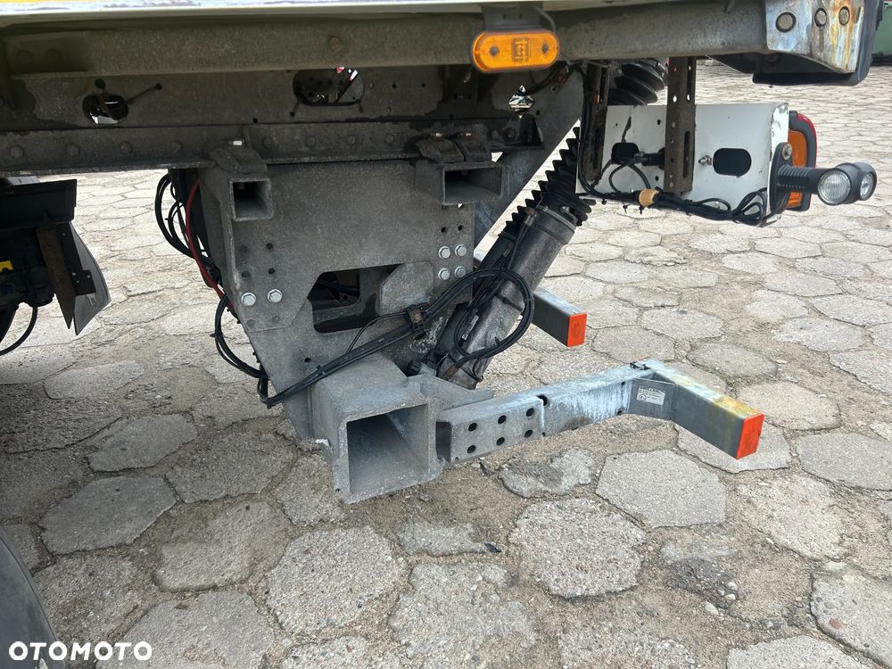 Schmitz Cargobull SKO 18 Z WINDĄ THERMO KING SL-100e / 2 OSIE / 22 PALETY / OŚ SKRĘTNA / ROLETA / SKRĘTNA OŚ NA OBROTNICY / IDEALNA POD DYSTRYBUCJĘ / ŚWIETNIE ZWROTNA KRÓTKA NACZEPA !! - 25