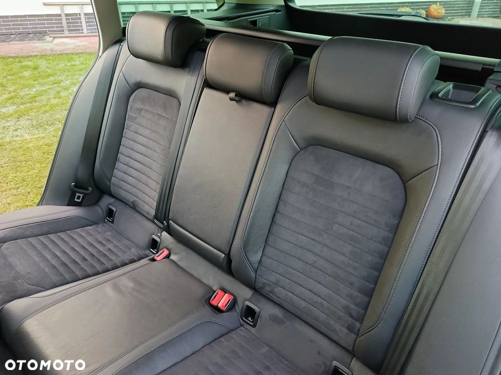 Volkswagen Passat 2.0 TDI SCR (BlueMotion Tech) 4Mot DSG Highline - 30