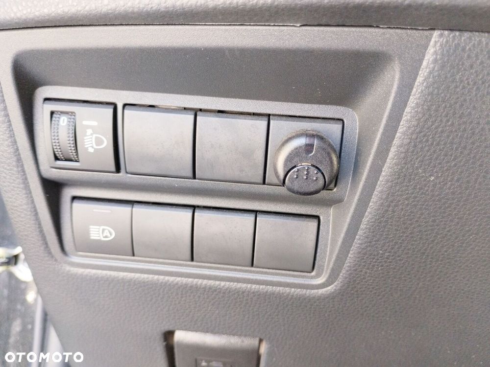 Toyota Yaris Cross Hybrid 1.5 Comfort - 24