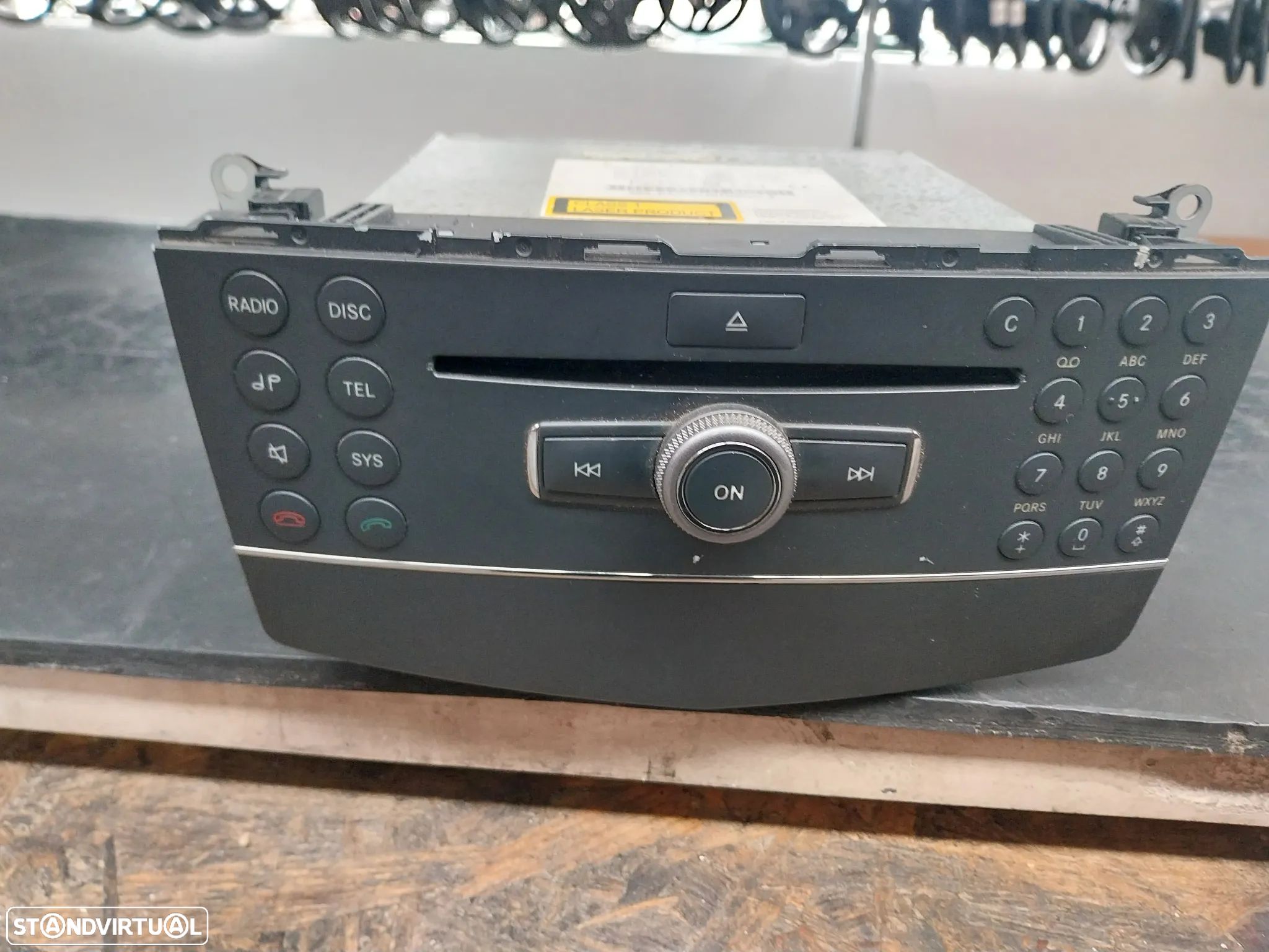 Radio Mercedes C W204 Ref: A204 870 05 94 - 1