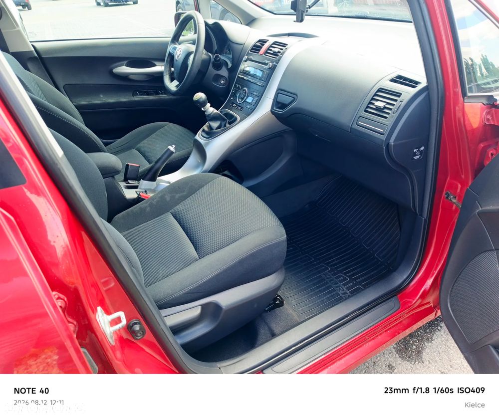 Toyota Auris 1.4 D-4D Premium EU5 - 3