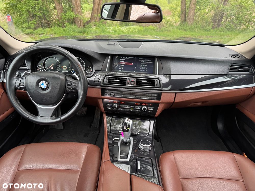 BMW Seria 5 518d Luxury Line - 28