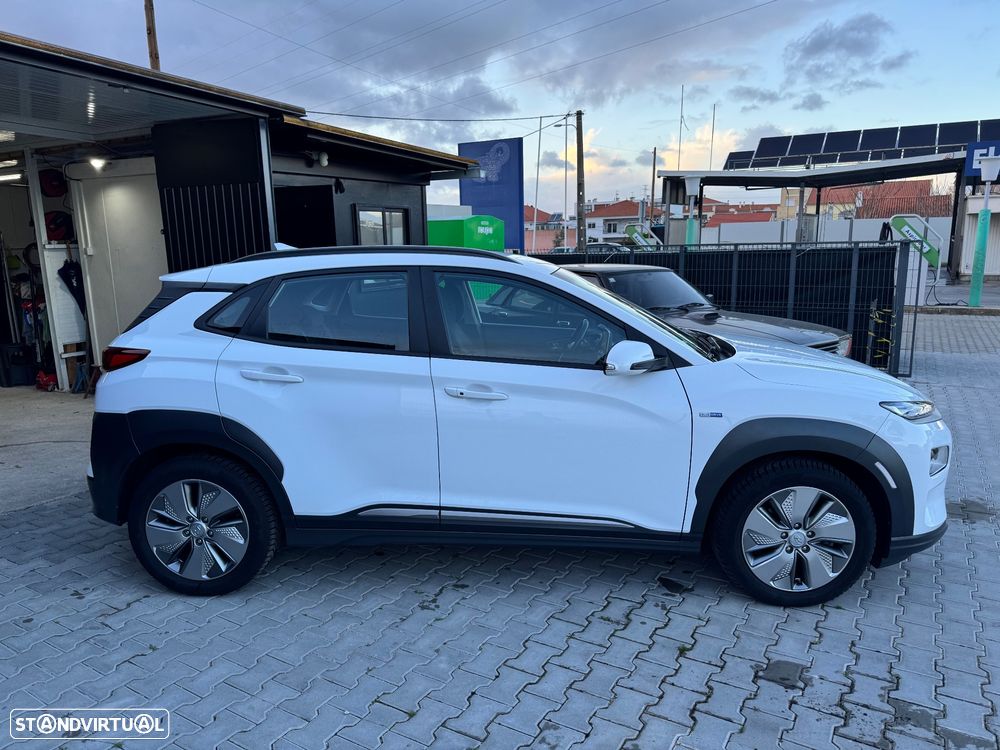 Hyundai Kauai 64 kWh Premium+P.Premium - 31