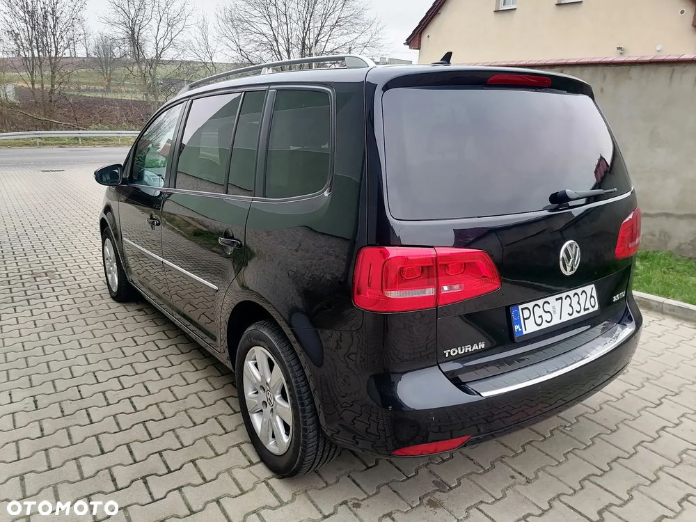 Volkswagen Touran - 2