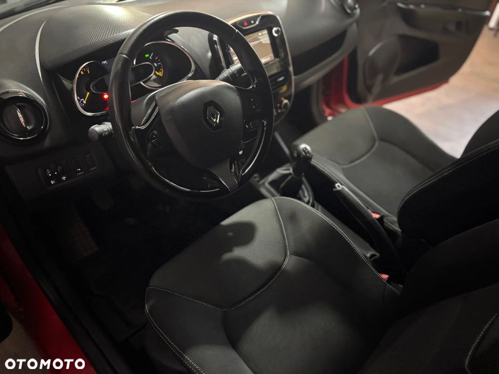 Renault Clio 1.2 16V Life - 12