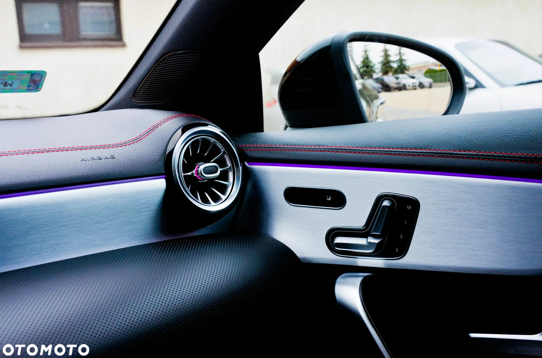 Mercedes-Benz CLA 220 AMG Line 7G-DCT - 20
