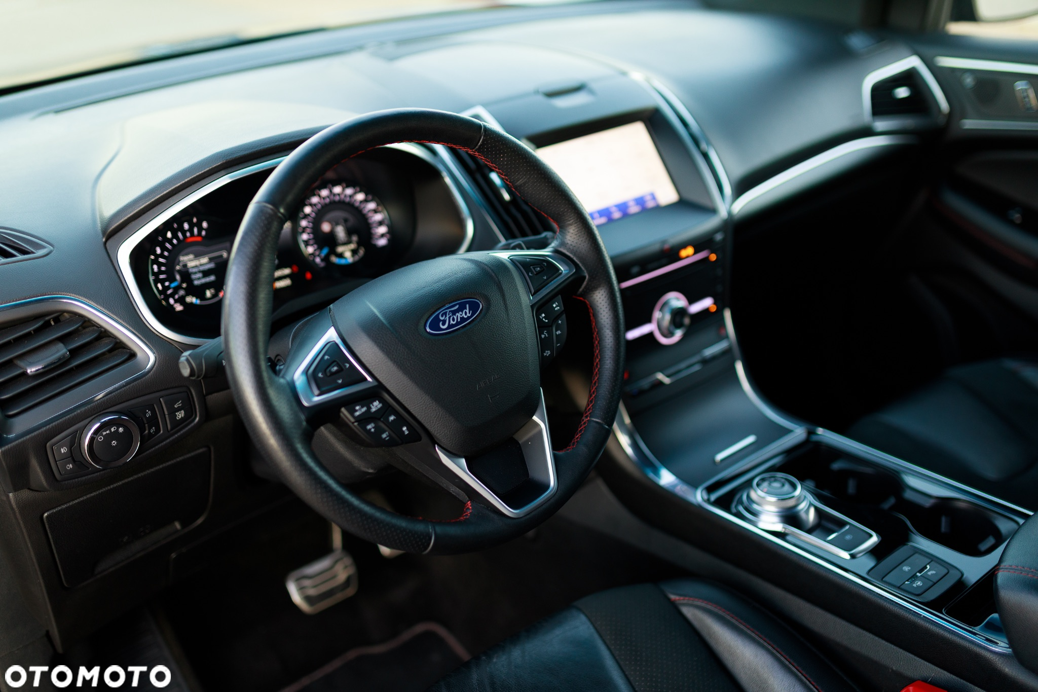 Ford Edge 2.0 EcoBlue Bi-Turbo 4x4 ST-LINE - 18