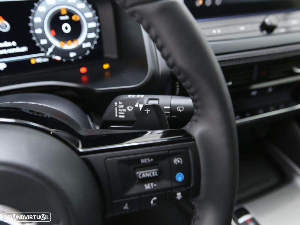 Nissan Qashqai 1.3 DIG-T MHEV Xtronic N-Connecta - 17