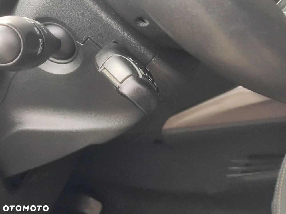 Peugeot 2008 1.4 HDi Active - 22