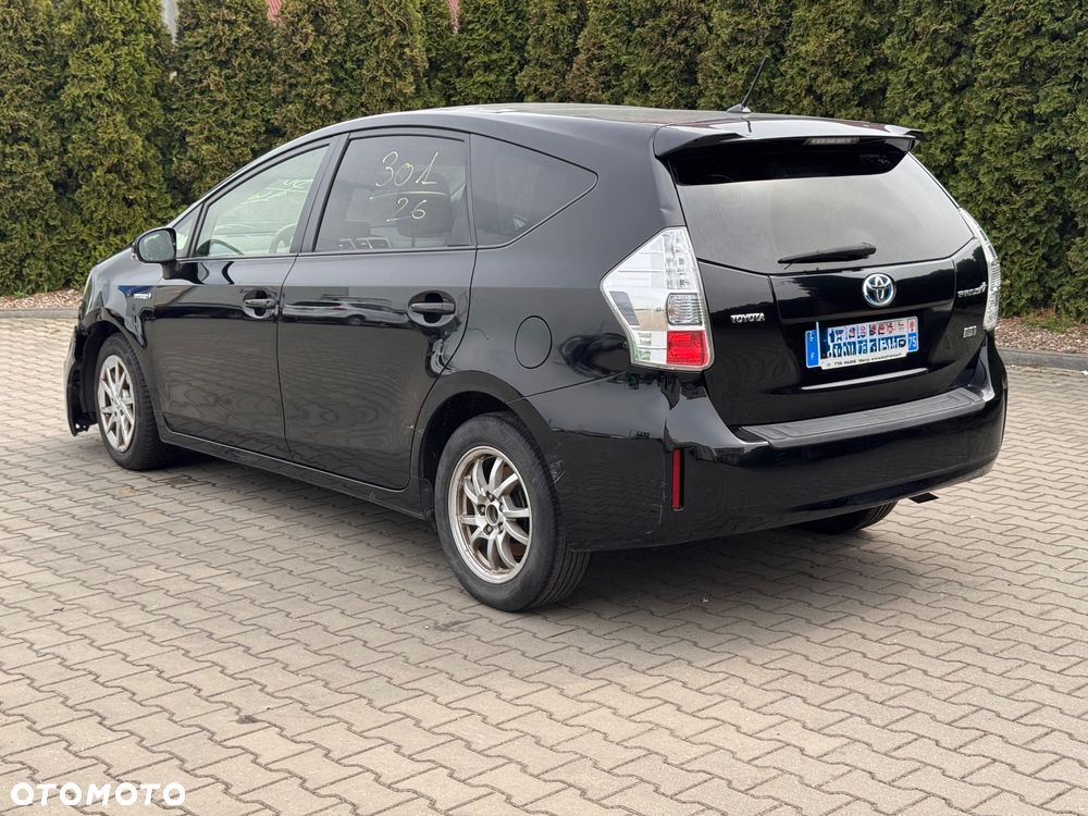 Toyota Prius+ (Hybrid) - 8
