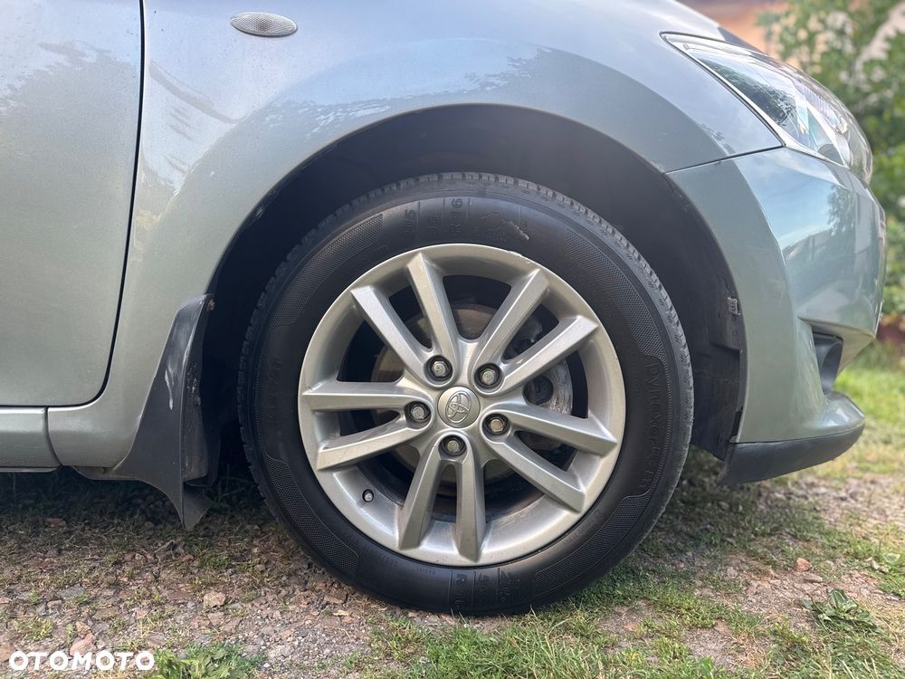 Toyota Auris 1.4 D-4D Terra - 5