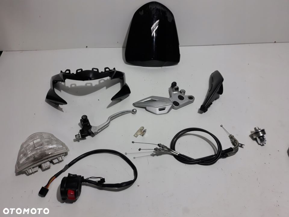 SUZUKI GSR 750 CZASZA OWIEWKA NAKŁADKA SET LINKI - 1