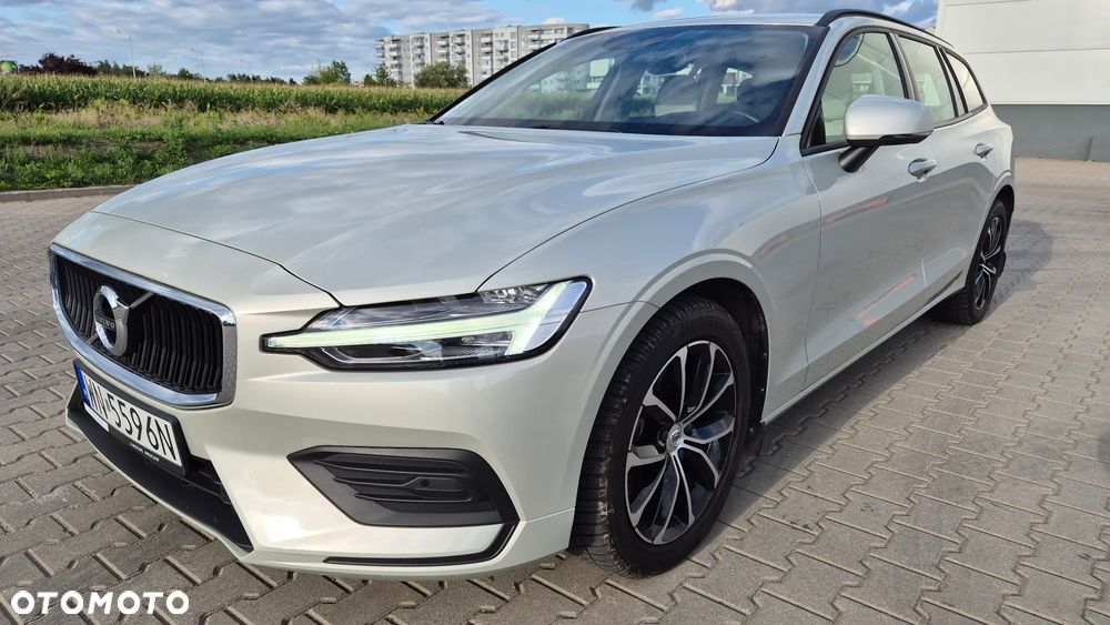 Volvo V60 B4 D Momentum Pro - 1