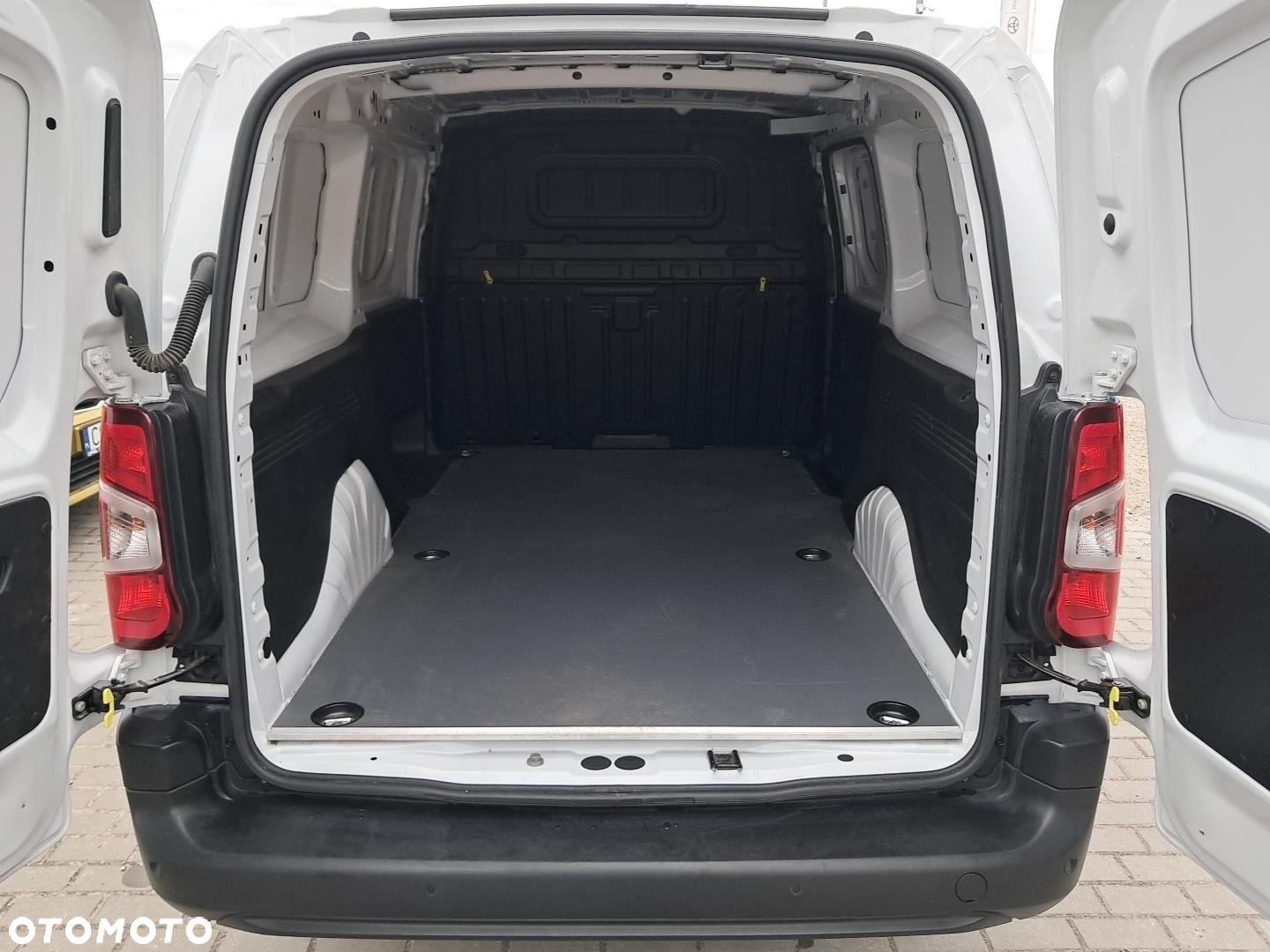 Toyota PROACE CITY - 12