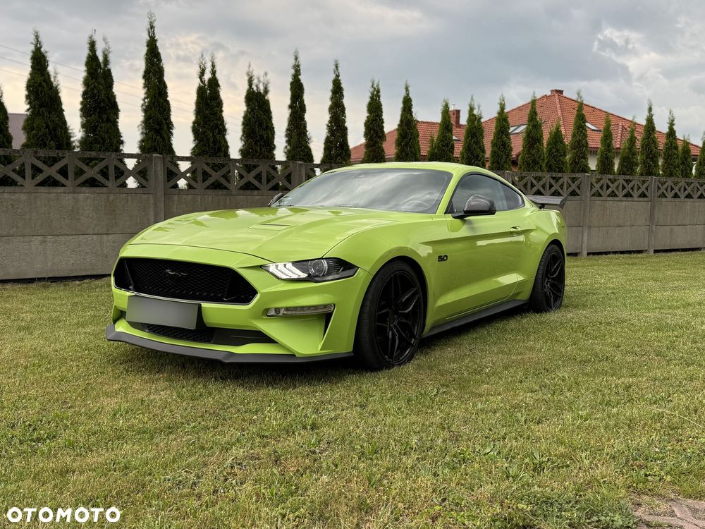 Ford Mustang - 2